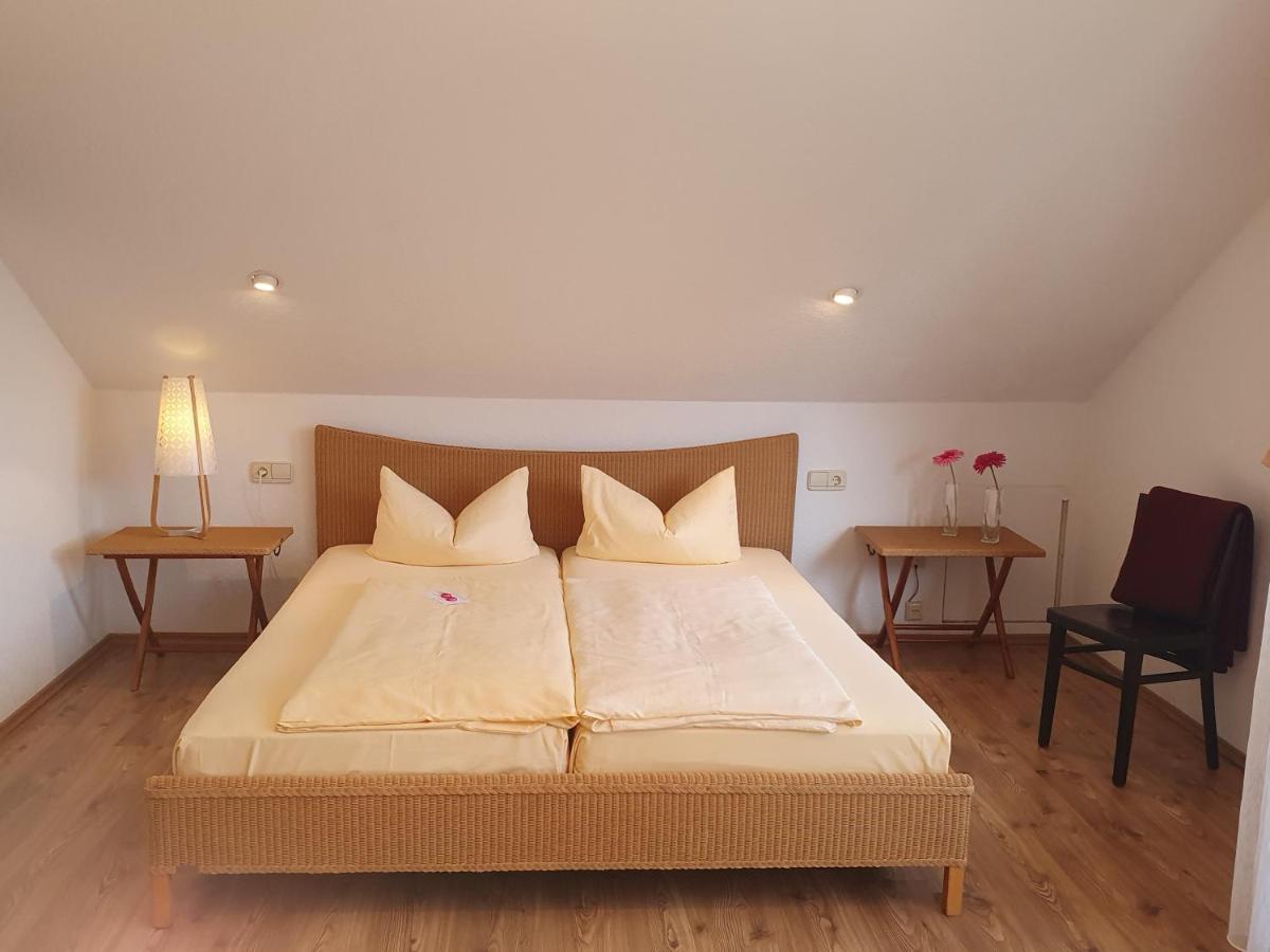 Hotel Neuenfels Баденвайлер Екстер'єр фото