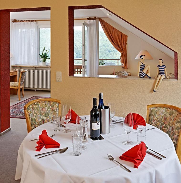 Hotel Neuenfels Баденвайлер Номер фото