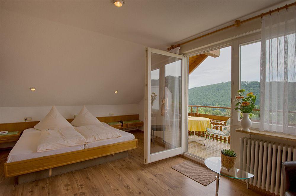 Hotel Neuenfels Баденвайлер Екстер'єр фото